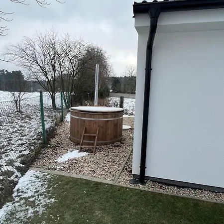 Vilka Petra Pod Bezdězem * Bela pod Bezdezem